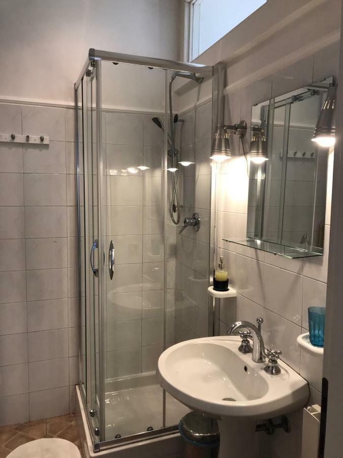 דירות רומא Splendido Attico' La Casa Di Costantino מראה חיצוני תמונה